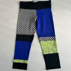 Onzie Capri Leggings NWTs